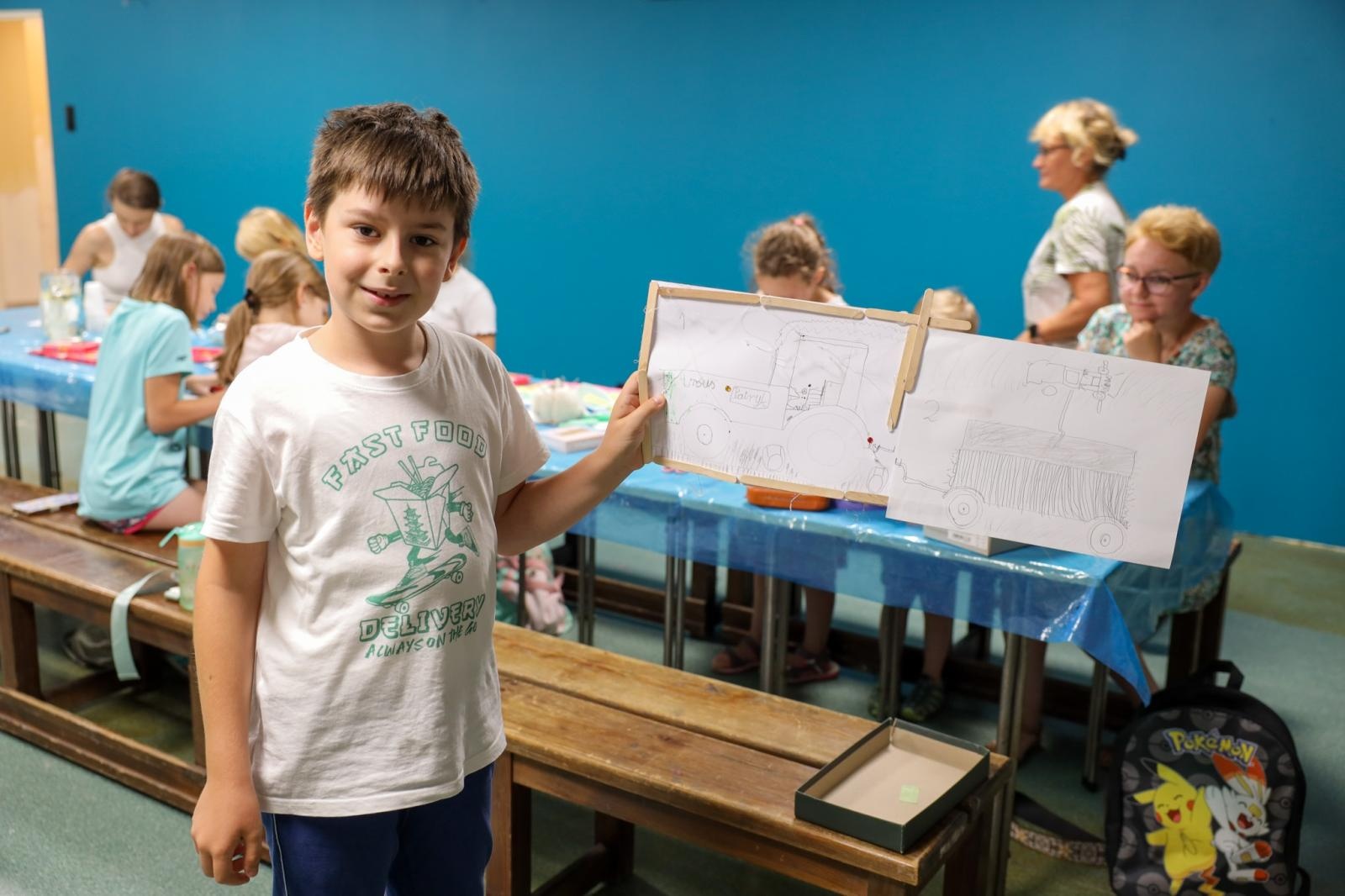 Zdjęcie w galerii na portalu naszraciborz.pl: Wakacyjne rękodzieło w Strzesze wiadomości z regionu