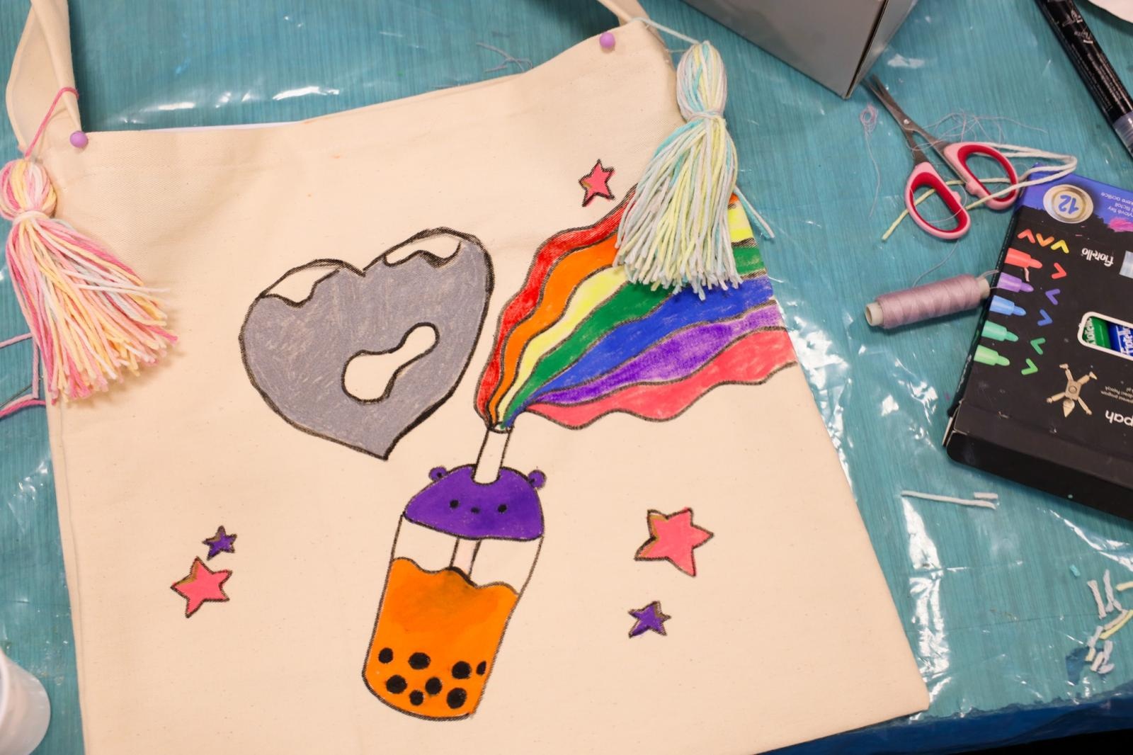 Zdjęcie w galerii na portalu naszraciborz.pl: Wakacyjne rękodzieło w Strzesze wiadomości z regionu