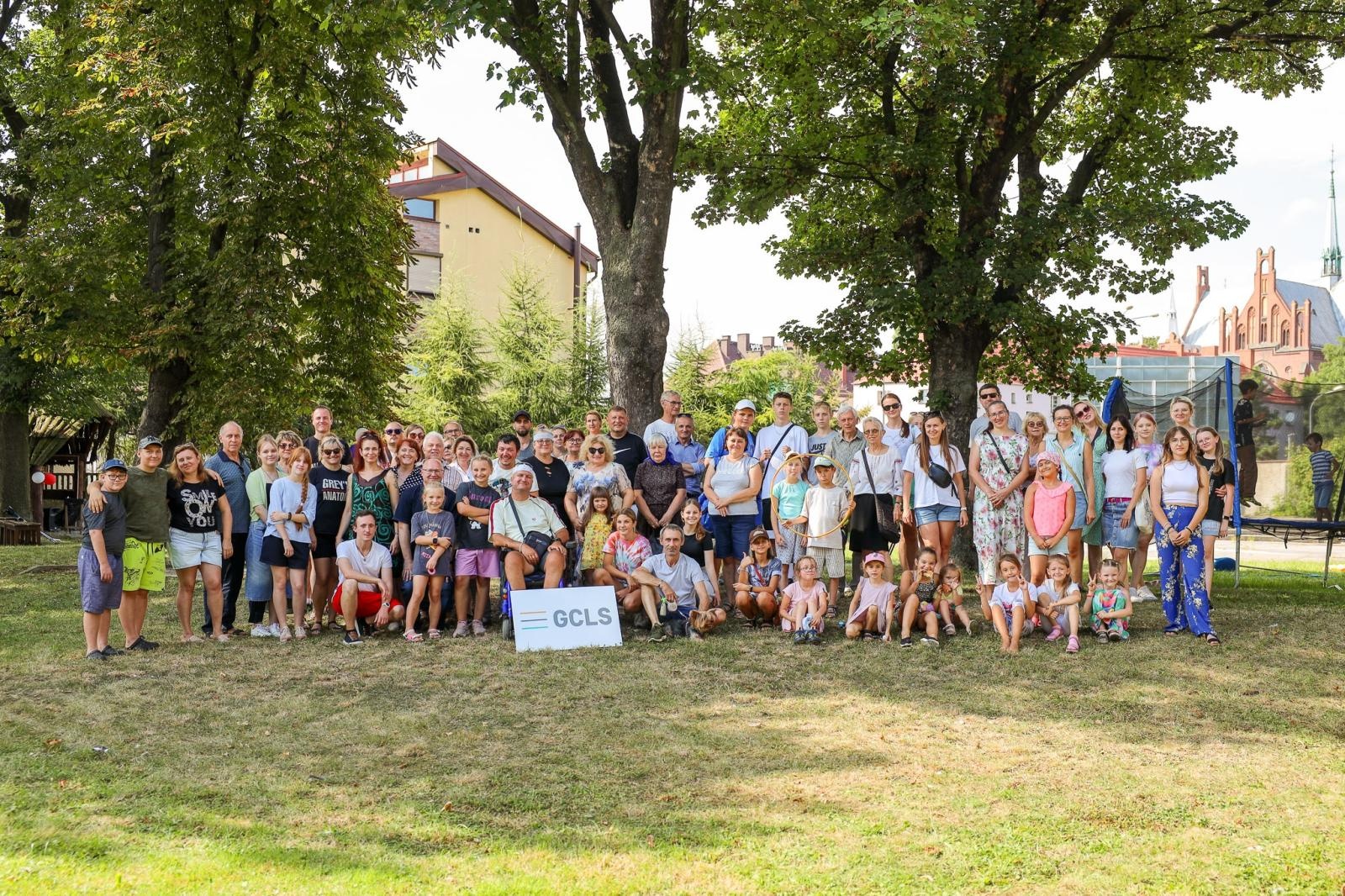 Zdjęcie w galerii na portalu naszraciborz.pl: TOGETHER czyli RAZEM. Polsko-ukraiński piknik integracyjny w Ogrodzie Strzechy na bis! wiadomości z regionu