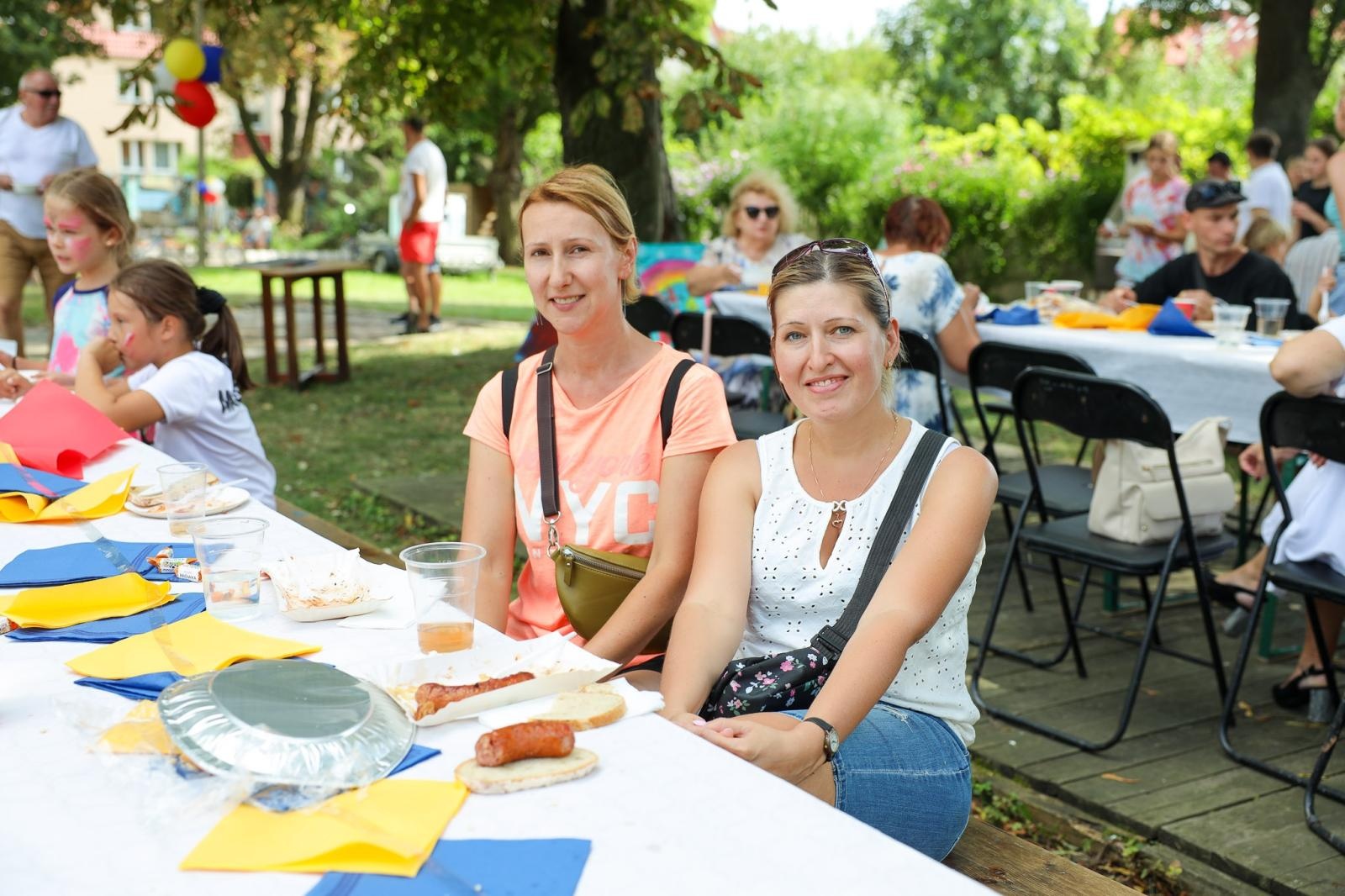 Zdjęcie w galerii na portalu naszraciborz.pl: TOGETHER czyli RAZEM. Polsko-ukraiński piknik integracyjny w Ogrodzie Strzechy na bis! wiadomości z regionu