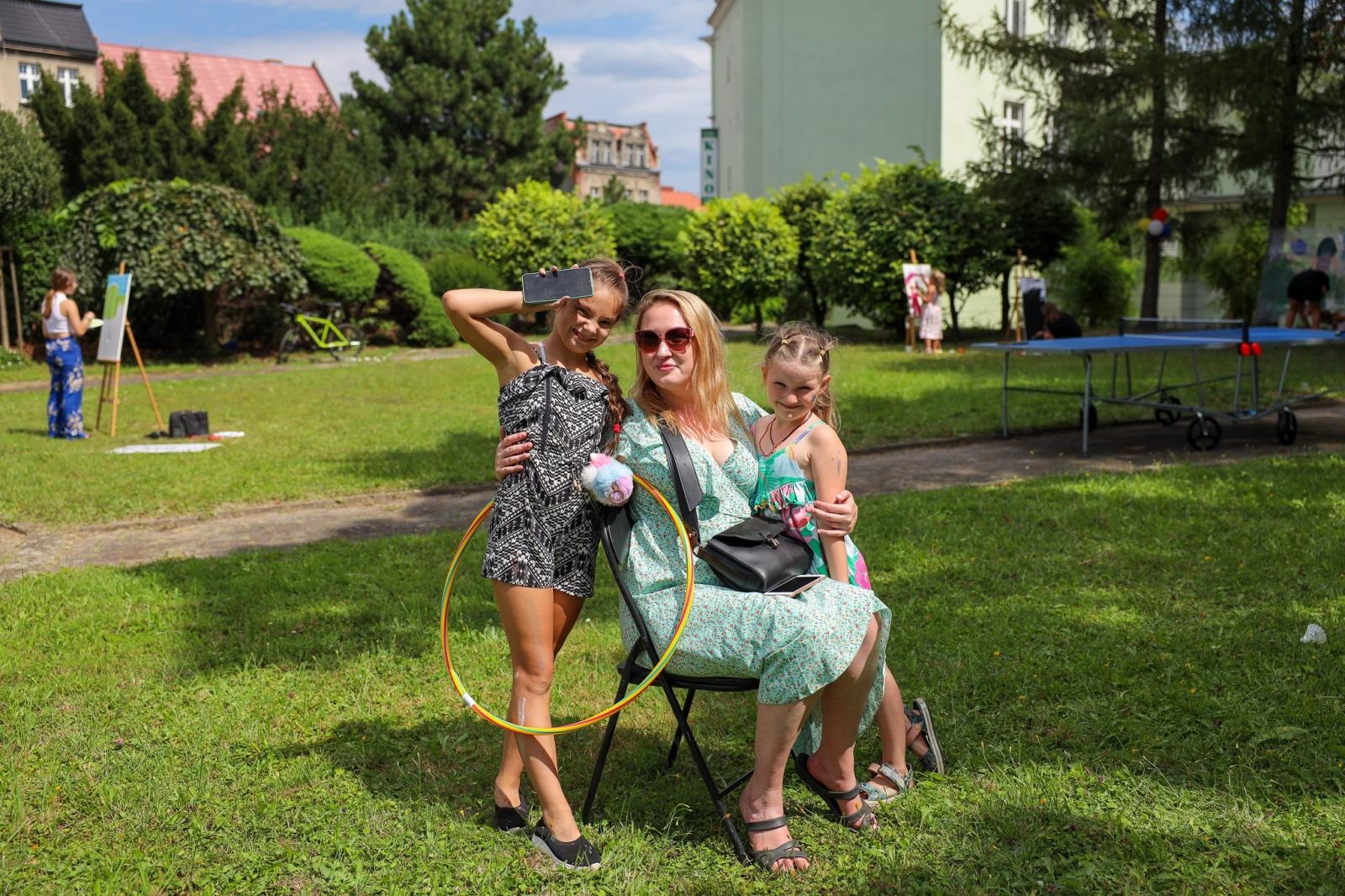 Zdjęcie w galerii na portalu naszraciborz.pl: TOGETHER czyli RAZEM. Polsko-ukraiński piknik integracyjny w Ogrodzie Strzechy na bis! wiadomości z regionu