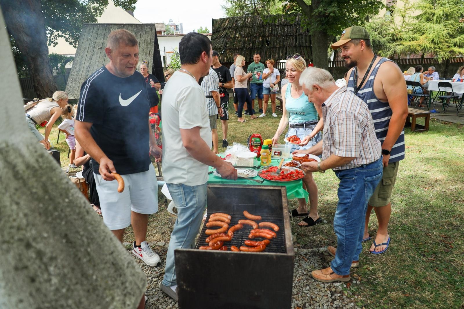 Zdjęcie w galerii na portalu naszraciborz.pl: TOGETHER czyli RAZEM. Polsko-ukraiński piknik integracyjny w Ogrodzie Strzechy na bis! wiadomości z regionu