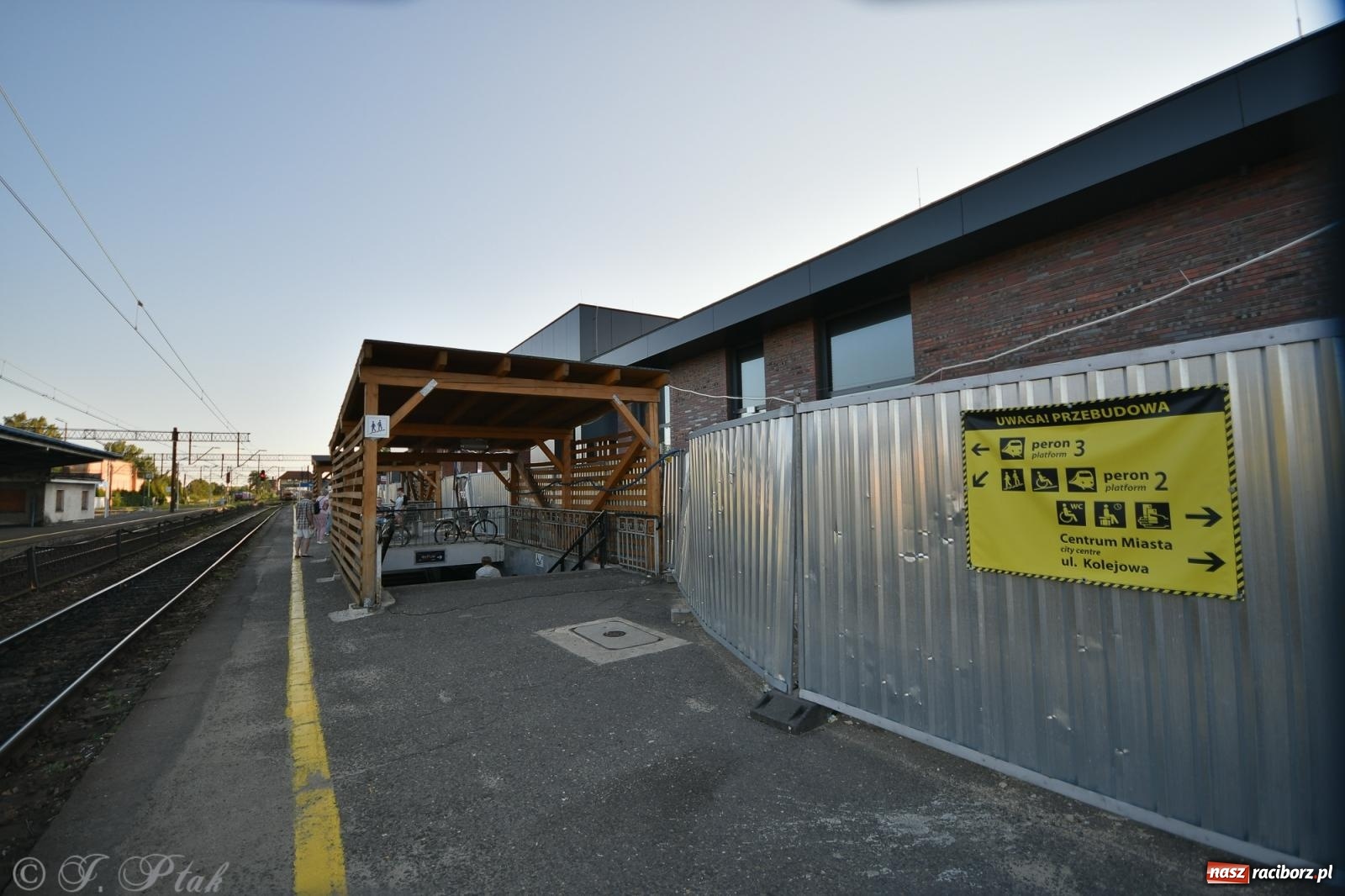 Zdjęcie w galerii na portalu naszraciborz.pl: PKP o terminie oddania do użytku nowego dworca [FOTO i WIDEO] wiadomości z regionu