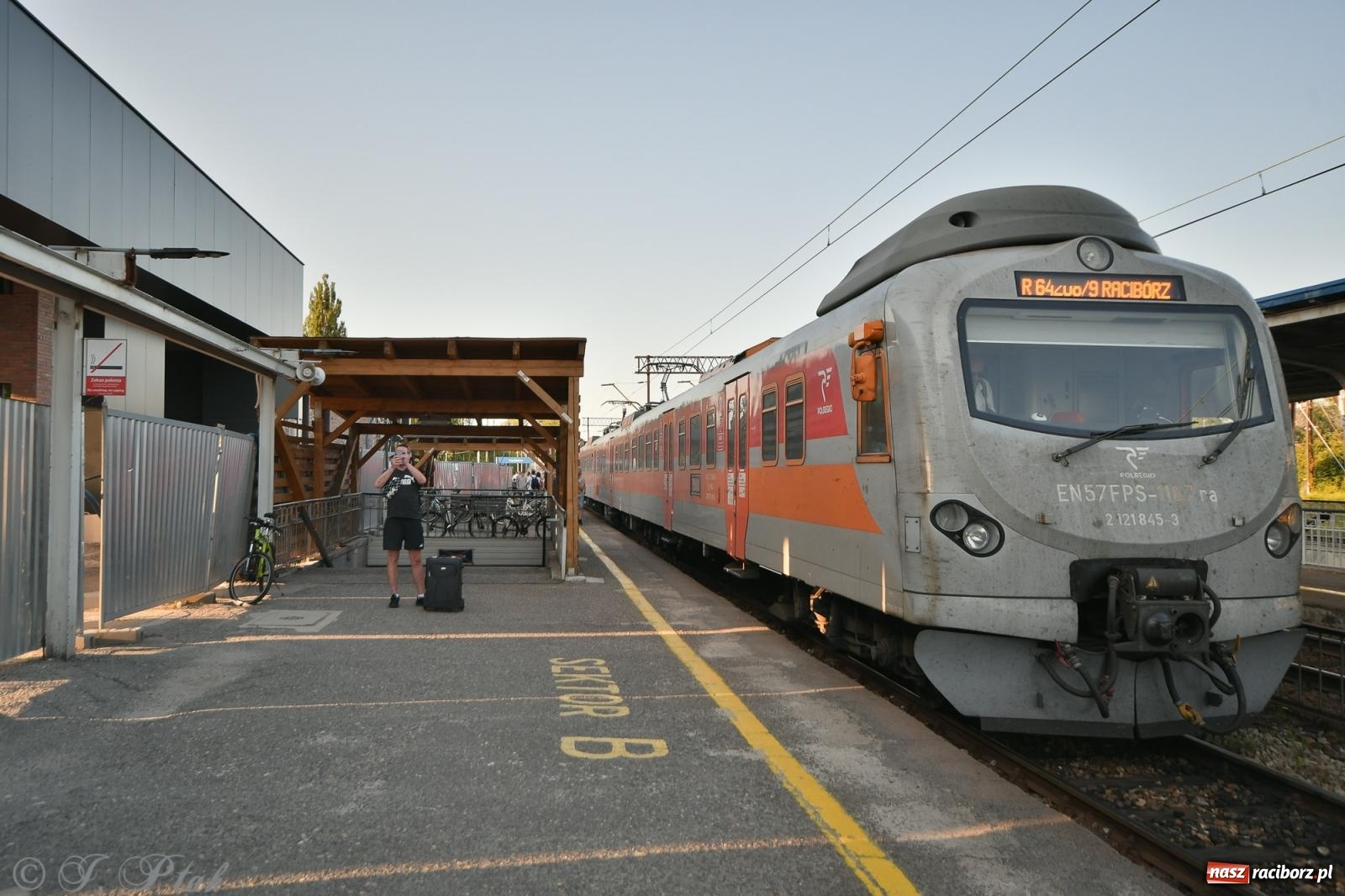 Zdjęcie w galerii na portalu naszraciborz.pl: PKP o terminie oddania do użytku nowego dworca [FOTO i WIDEO] wiadomości z regionu
