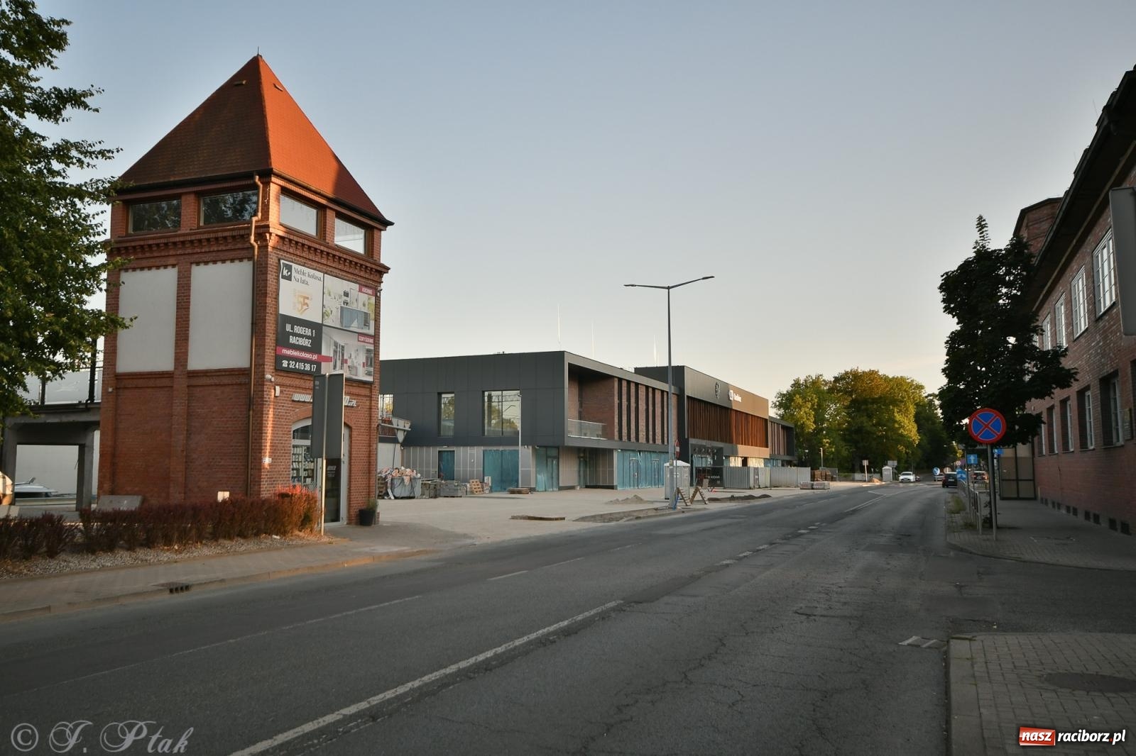 Zdjęcie w galerii na portalu naszraciborz.pl: PKP o terminie oddania do użytku nowego dworca [FOTO i WIDEO] wiadomości z regionu