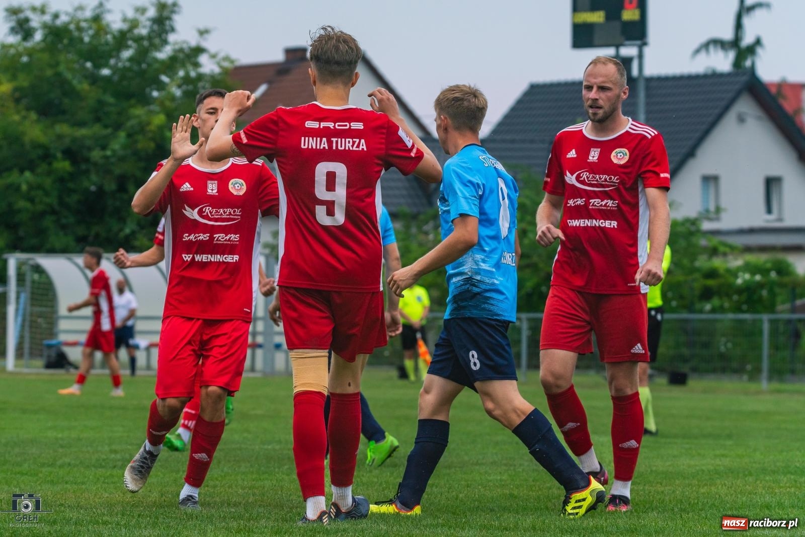 Zdjęcie w galerii na portalu naszraciborz.pl: Puchar Polski. Do przerwy 0:0 a potem pogrom [FOTO] wiadomości z regionu