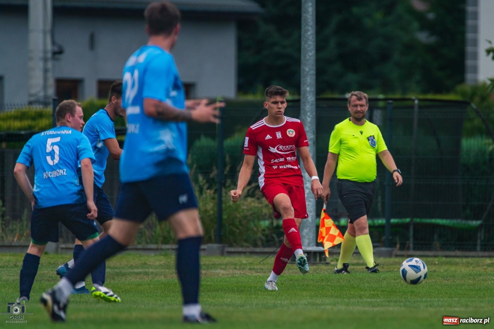 Zdjęcie w galerii na portalu naszraciborz.pl: Puchar Polski. Do przerwy 0:0 a potem pogrom [FOTO] wiadomości z regionu