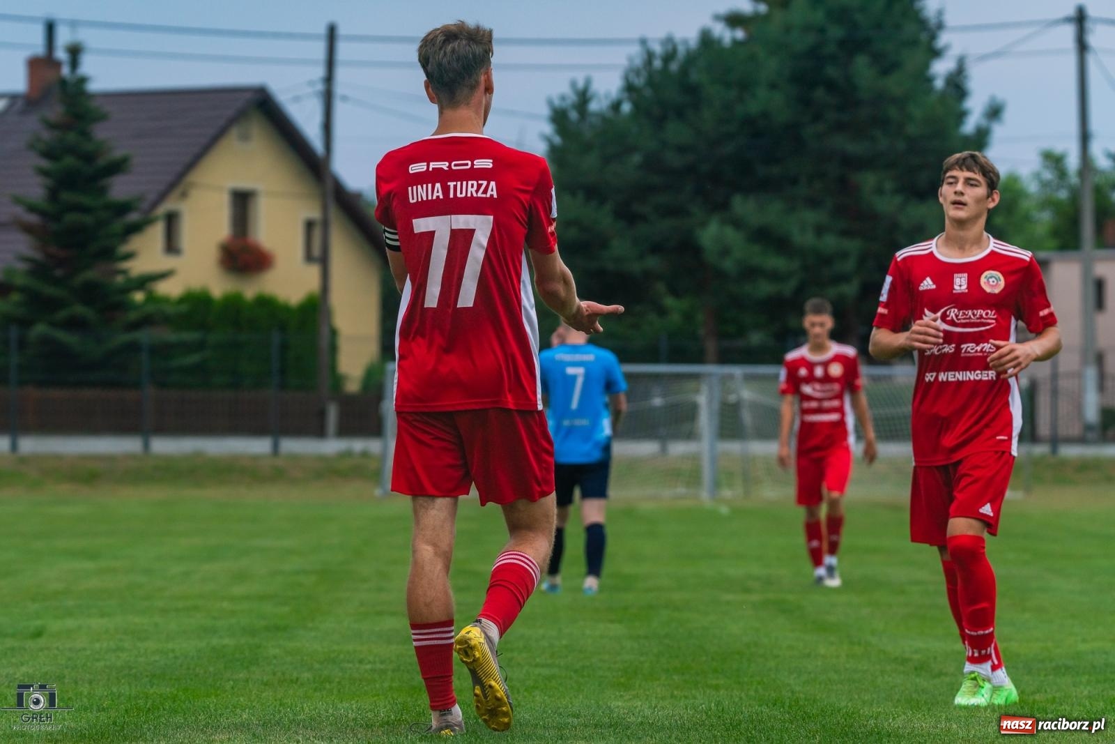 Zdjęcie w galerii na portalu naszraciborz.pl: Puchar Polski. Do przerwy 0:0 a potem pogrom [FOTO] wiadomości z regionu