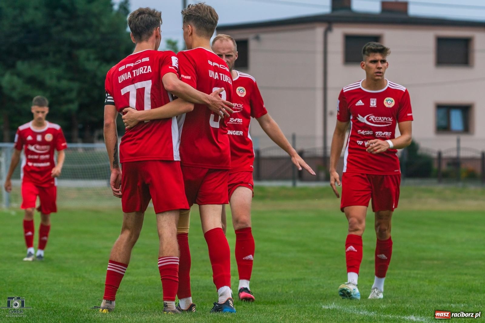 Zdjęcie w galerii na portalu naszraciborz.pl: Puchar Polski. Do przerwy 0:0 a potem pogrom [FOTO] wiadomości z regionu