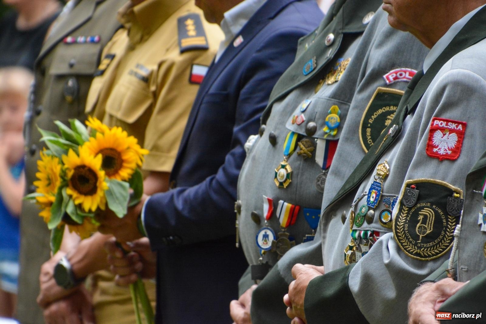 Zdjęcie w galerii na portalu naszraciborz.pl: Święto Matki Boskiej Zielnej w Leśnej Scenerii: Msza św. i święcenie kwiatów w Arboretum Bramy Morawskiej wiadomości z regionu