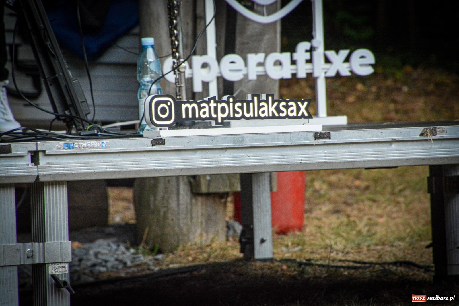 Zdjęcie w galerii na portalu naszraciborz.pl: SABINA & THEO LOOP ACT. Akustycznie w Arboretum Bramy Morawskiej wiadomości z regionu