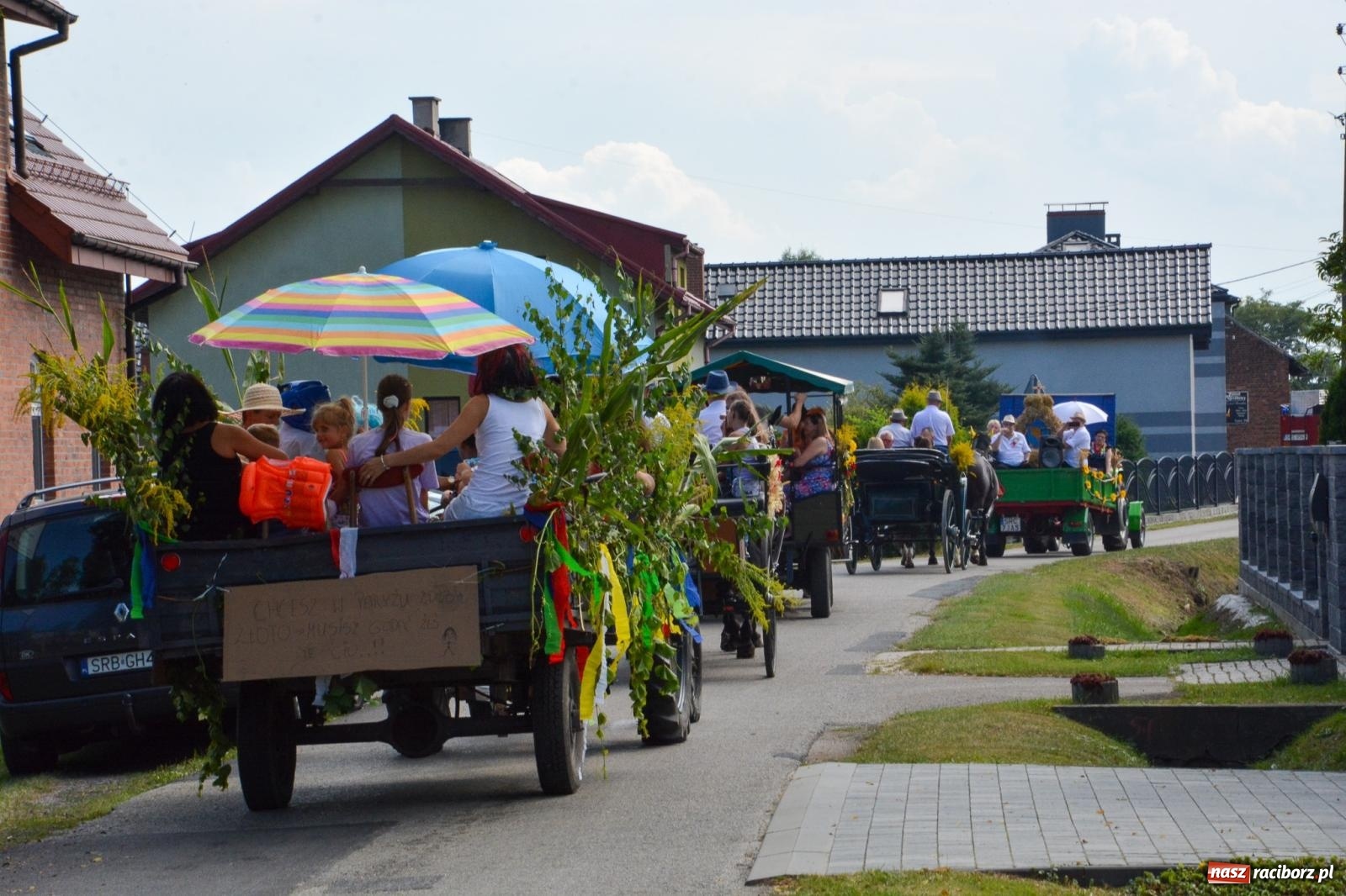 Zdjęcie w galerii na portalu naszraciborz.pl: Dożynki w Łańcach - pierwsze w powiecie raciborskim [FOTO i WIDEO] wiadomości z regionu