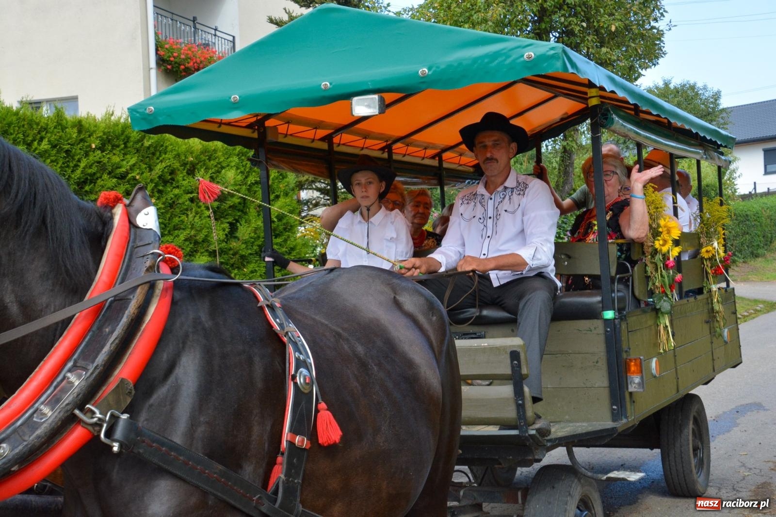 Zdjęcie w galerii na portalu naszraciborz.pl: Dożynki w Łańcach - pierwsze w powiecie raciborskim [FOTO i WIDEO] wiadomości z regionu