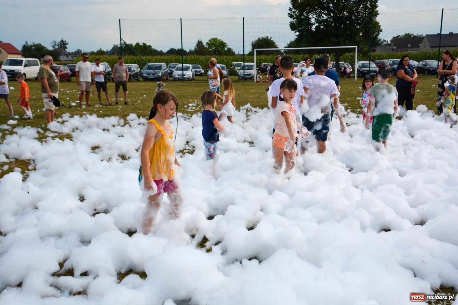 Zdjęcie w galerii na portalu naszraciborz.pl: Bamberparty 2024. Zawody farmerów strongmanów w Grzegorzowicach wiadomości z regionu