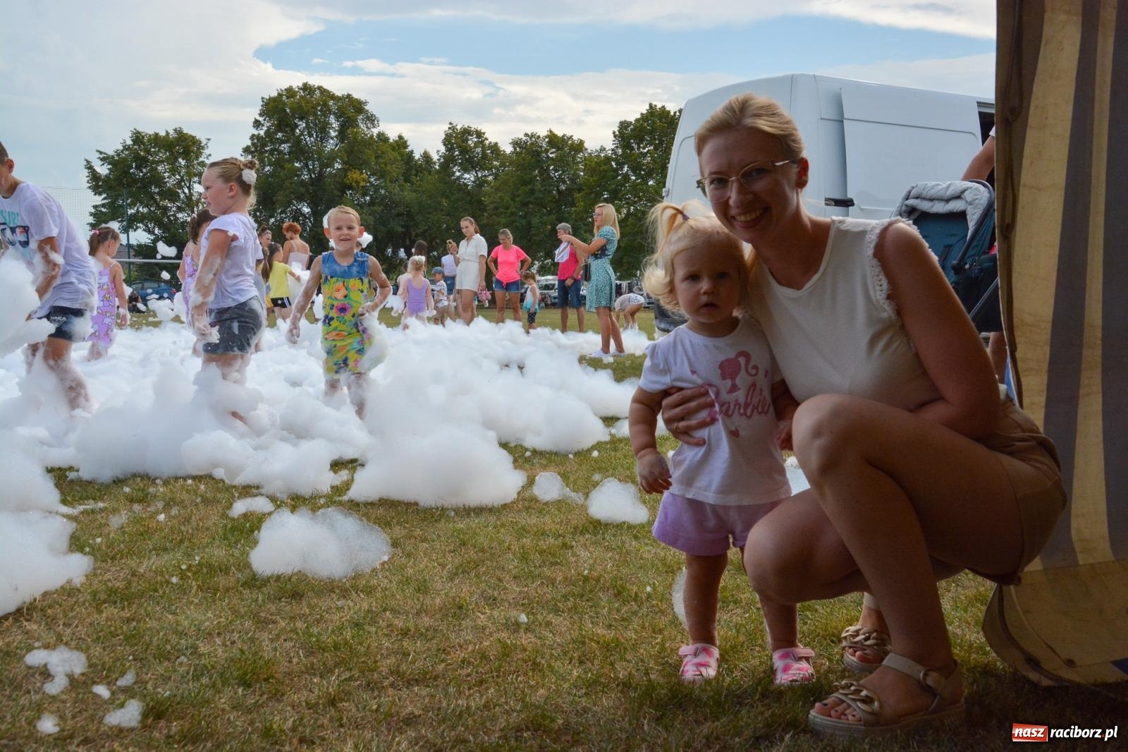 Zdjęcie w galerii na portalu naszraciborz.pl: Bamberparty 2024. Zawody farmerów strongmanów w Grzegorzowicach wiadomości z regionu