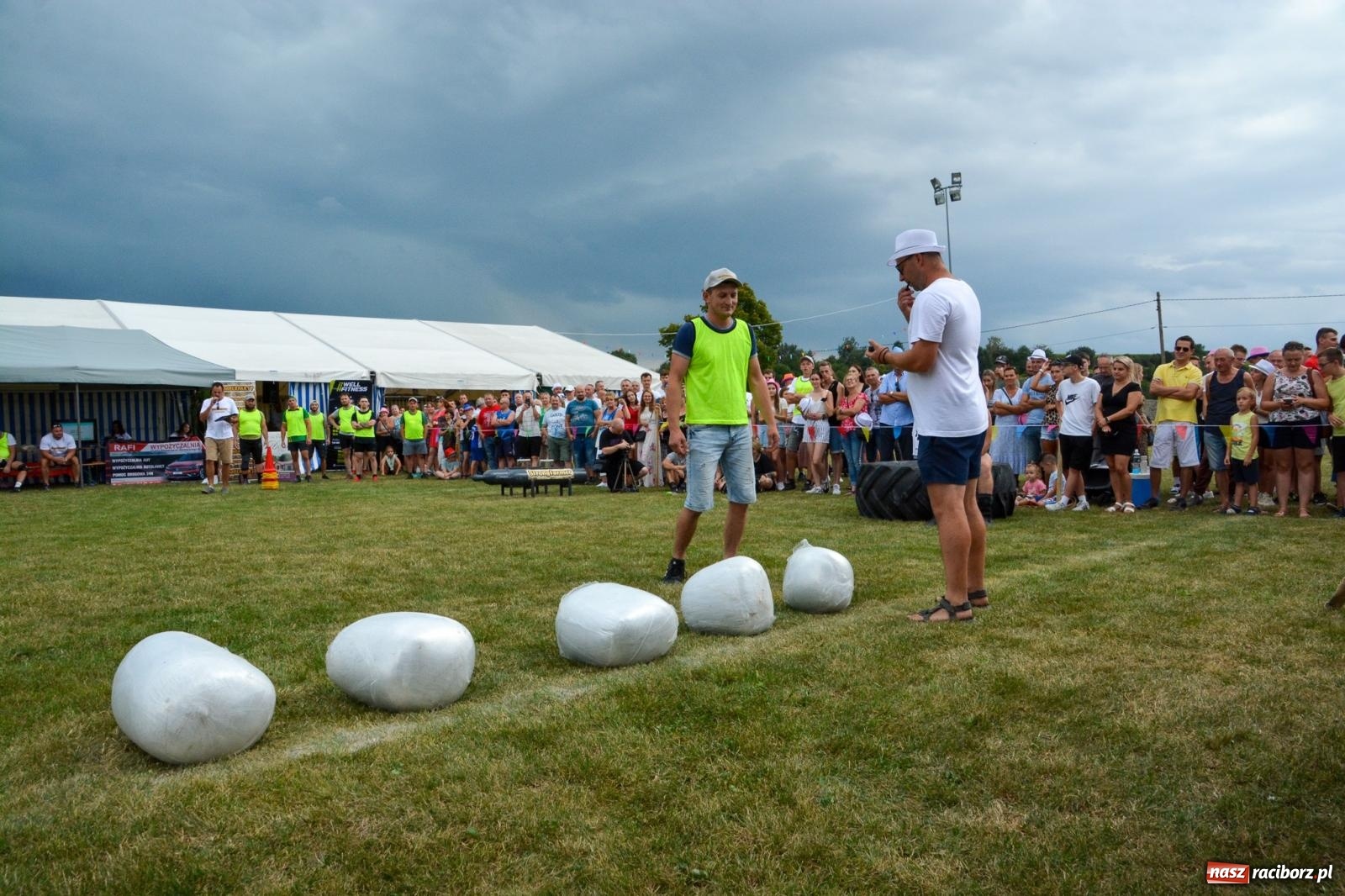 Zdjęcie w galerii na portalu naszraciborz.pl: Bamberparty 2024. Zawody farmerów strongmanów w Grzegorzowicach wiadomości z regionu