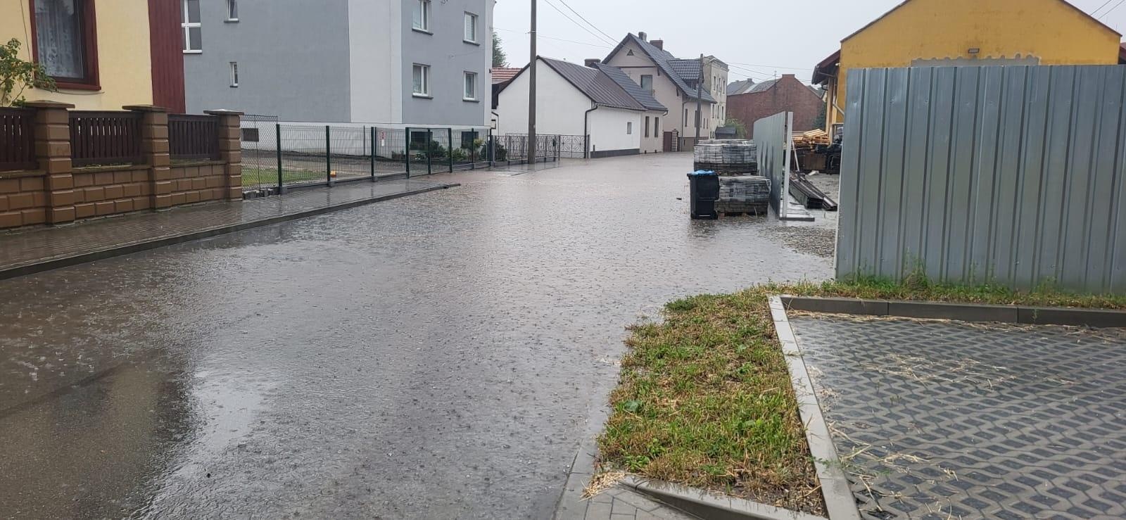 Zdjęcie w galerii na portalu naszraciborz.pl: Nawałnica nad powiatem raciborskim [FOTO i WIDEO] wiadomości z regionu