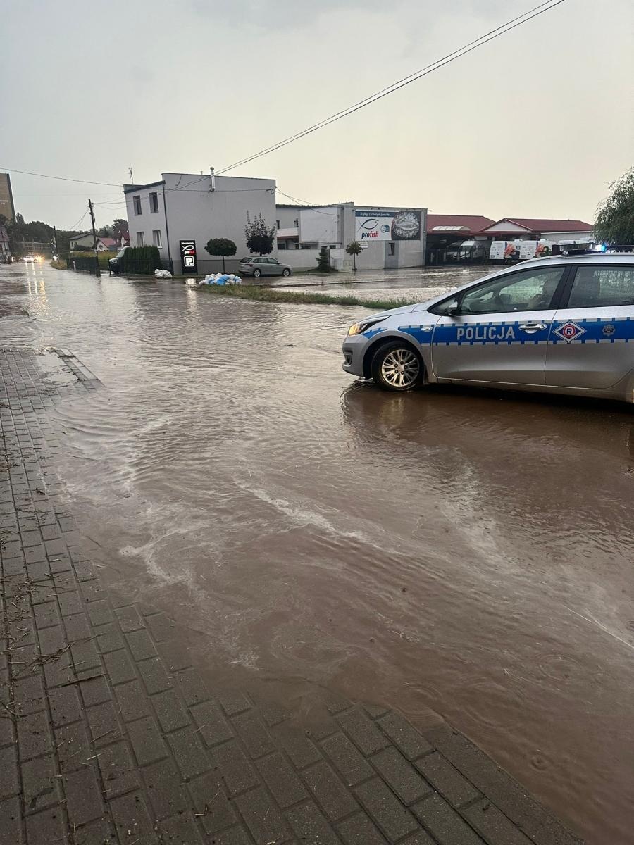 Zdjęcie w galerii na portalu naszraciborz.pl: Nawałnica nad powiatem raciborskim [FOTO i WIDEO] wiadomości z regionu