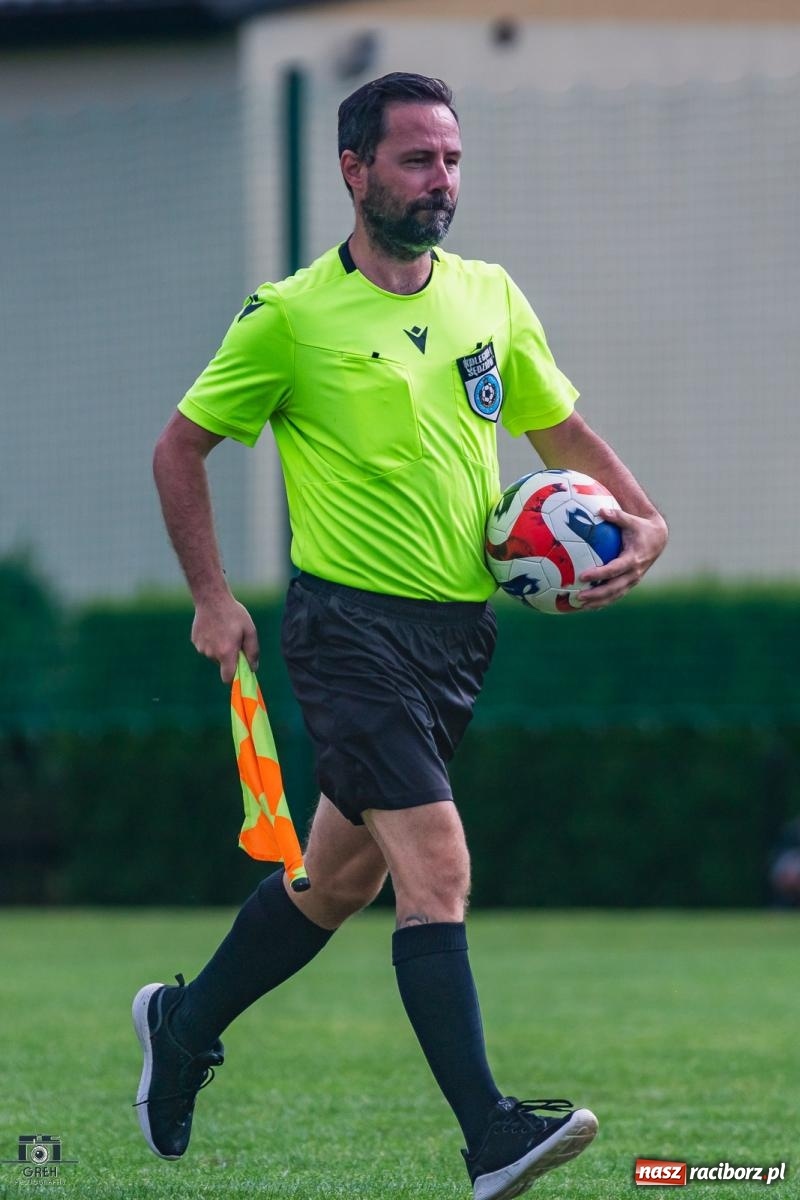 Zdjęcie w galerii na portalu naszraciborz.pl: Wawrzyczny show w Gorzycach. Unia znów bez punktów [FOTO] wiadomości z regionu