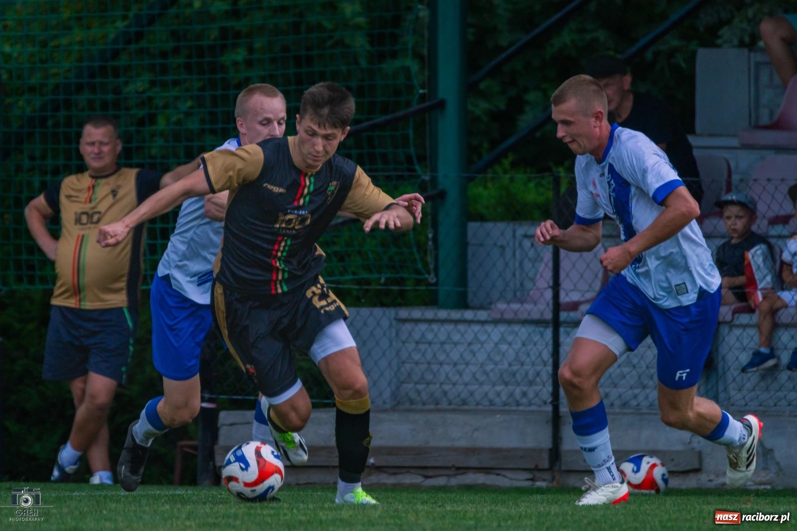 Zdjęcie w galerii na portalu naszraciborz.pl: Wawrzyczny show w Gorzycach. Unia znów bez punktów [FOTO] wiadomości z regionu