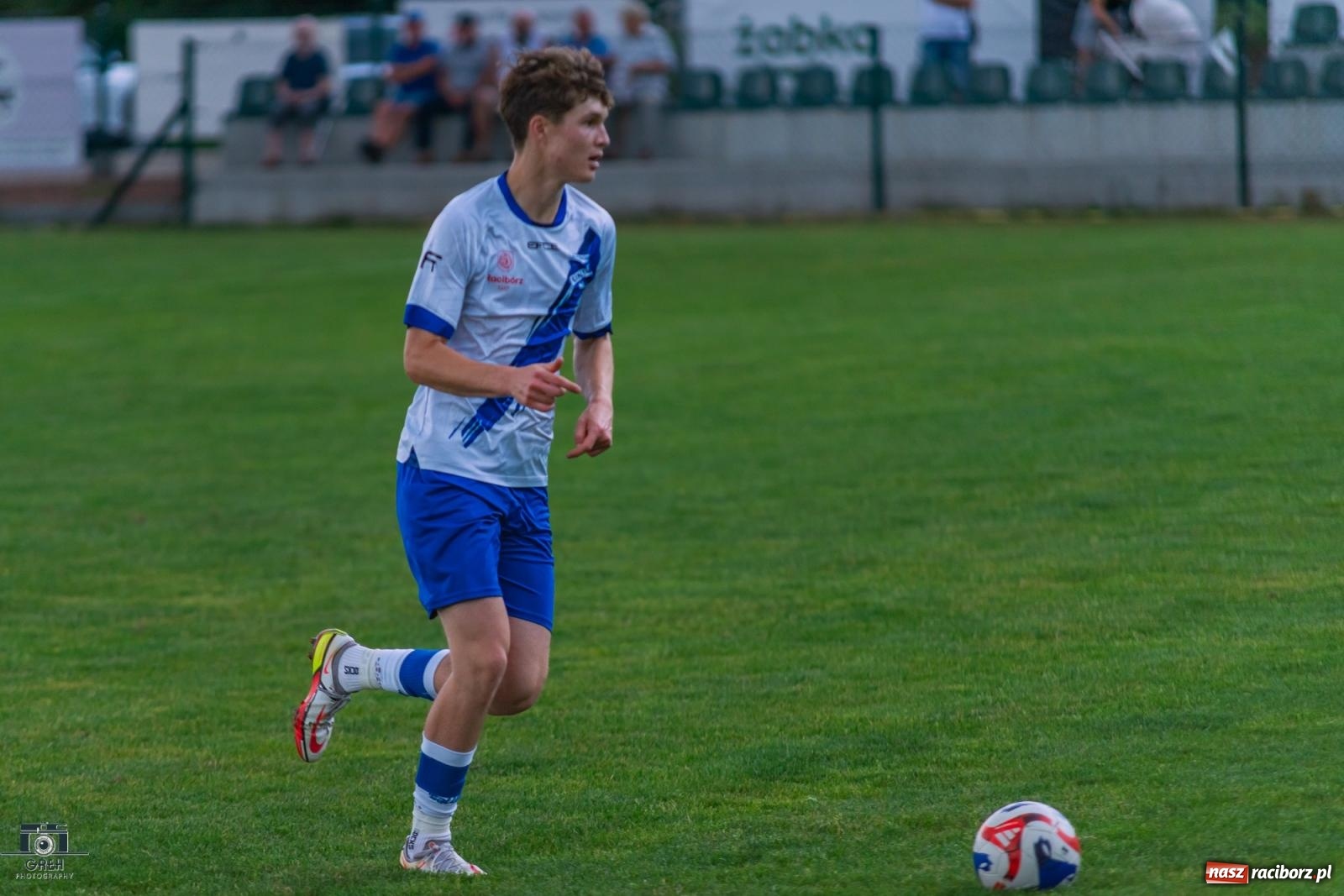 Zdjęcie w galerii na portalu naszraciborz.pl: Wawrzyczny show w Gorzycach. Unia znów bez punktów [FOTO] wiadomości z regionu