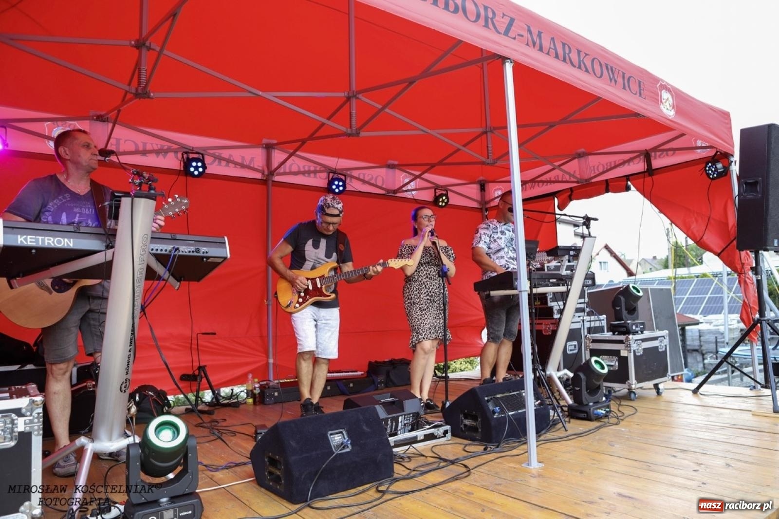 Zdjęcie w galerii na portalu naszraciborz.pl: Strażacy z Markowic z festynu pod remizą ruszyli do akcji [FOTO i WIDEO] wiadomości z regionu