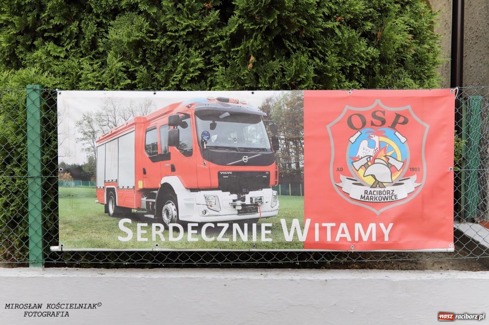 Zdjęcie w galerii na portalu naszraciborz.pl: Strażacy z Markowic z festynu pod remizą ruszyli do akcji [FOTO i WIDEO] wiadomości z regionu