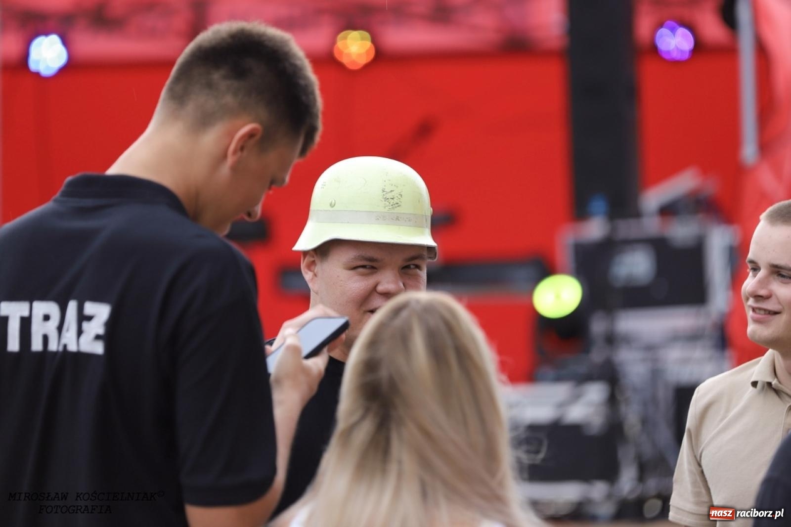 Zdjęcie w galerii na portalu naszraciborz.pl: Strażacy z Markowic z festynu pod remizą ruszyli do akcji [FOTO i WIDEO] wiadomości z regionu
