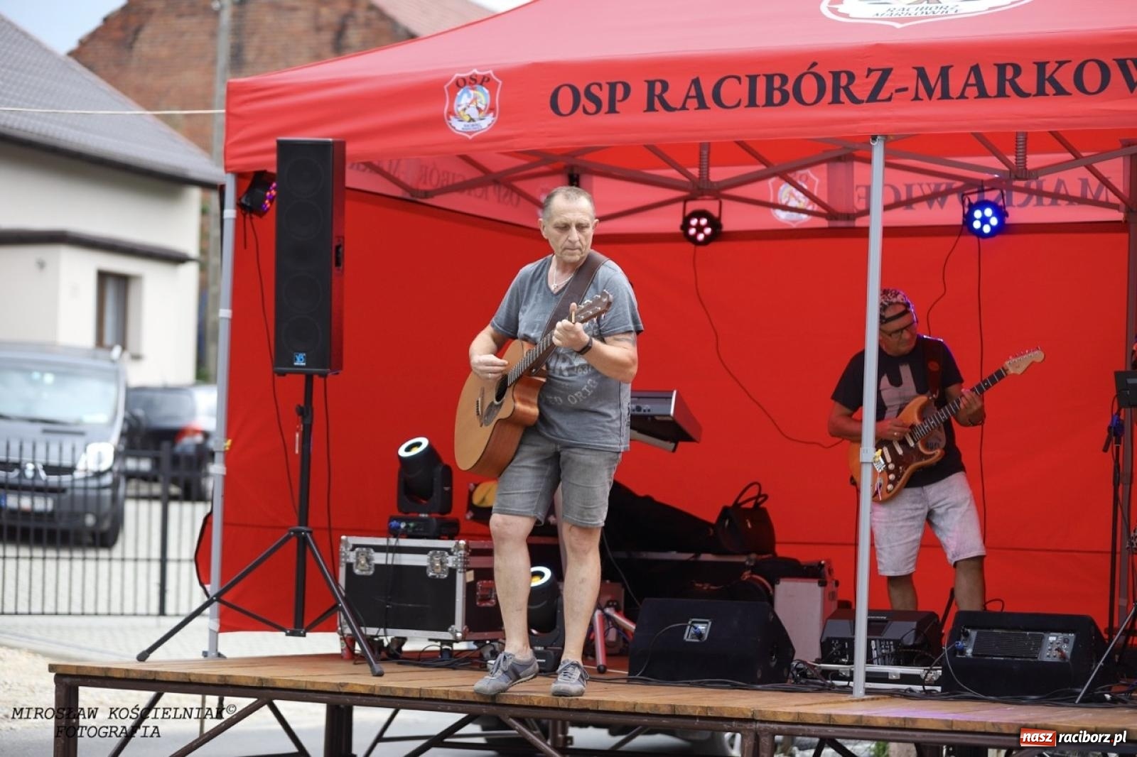Zdjęcie w galerii na portalu naszraciborz.pl: Strażacy z Markowic z festynu pod remizą ruszyli do akcji [FOTO i WIDEO] wiadomości z regionu