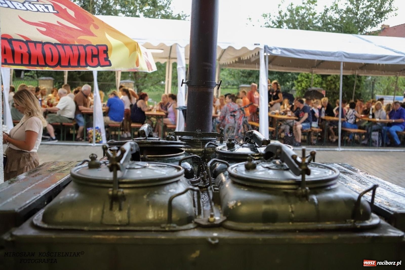 Zdjęcie w galerii na portalu naszraciborz.pl: Strażacy z Markowic z festynu pod remizą ruszyli do akcji [FOTO i WIDEO] wiadomości z regionu