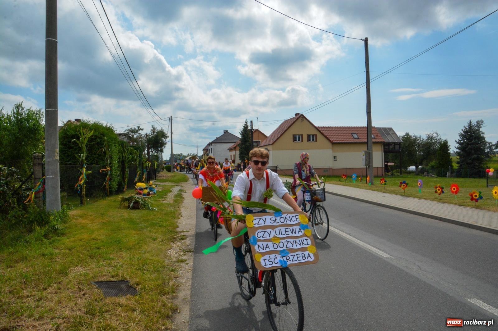 Zdjęcie w galerii na portalu naszraciborz.pl: Maków dziękuje za plony. Rok nie był łatwy [FOTO i WIDEO] wiadomości z regionu