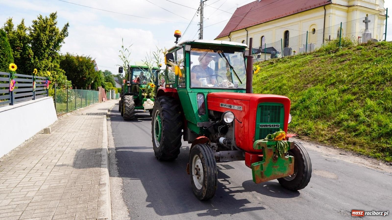 Zdjęcie w galerii na portalu naszraciborz.pl: Maków dziękuje za plony. Rok nie był łatwy [FOTO i WIDEO] wiadomości z regionu