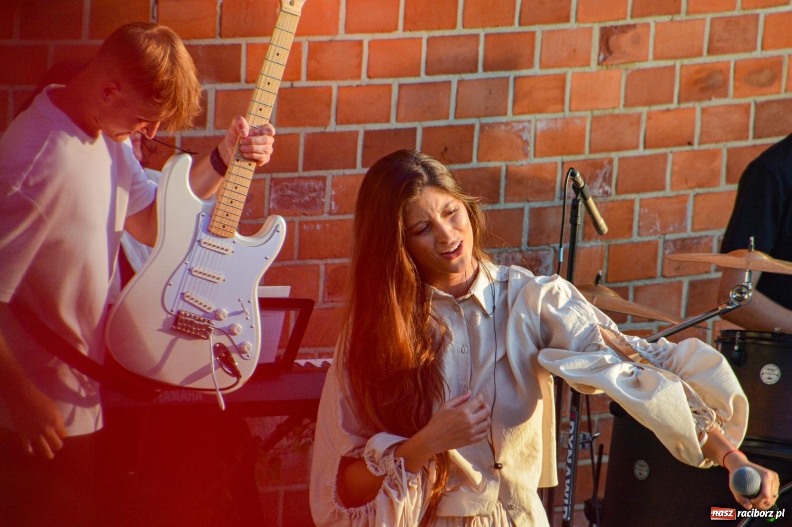 Zdjęcie w galerii na portalu naszraciborz.pl: Długie Lato w Portofino – koncert debiutancki Julii Georges w scenerii zamku wiadomości z regionu