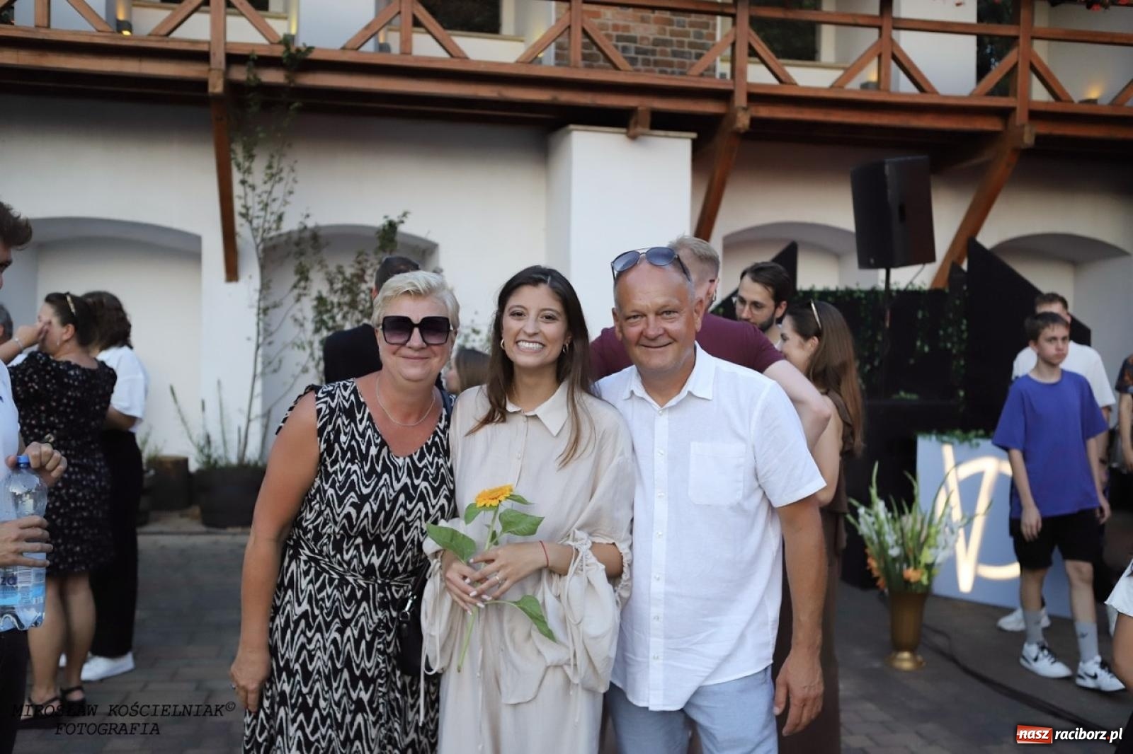 Zdjęcie w galerii na portalu naszraciborz.pl: Długie Lato w Portofino – koncert debiutancki Julii Georges w scenerii zamku wiadomości z regionu