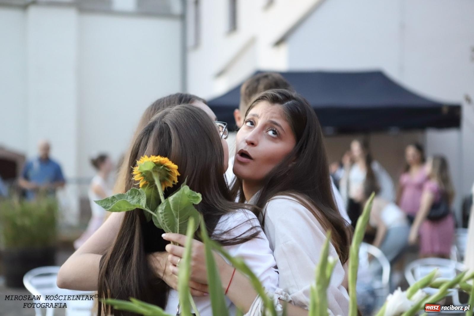 Zdjęcie w galerii na portalu naszraciborz.pl: Długie Lato w Portofino – koncert debiutancki Julii Georges w scenerii zamku wiadomości z regionu