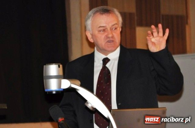 Zdjęcie w galerii na portalu naszraciborz.pl: Zwiedzić PWSZ, posłuchać o trzęsieniach wiadomości z regionu