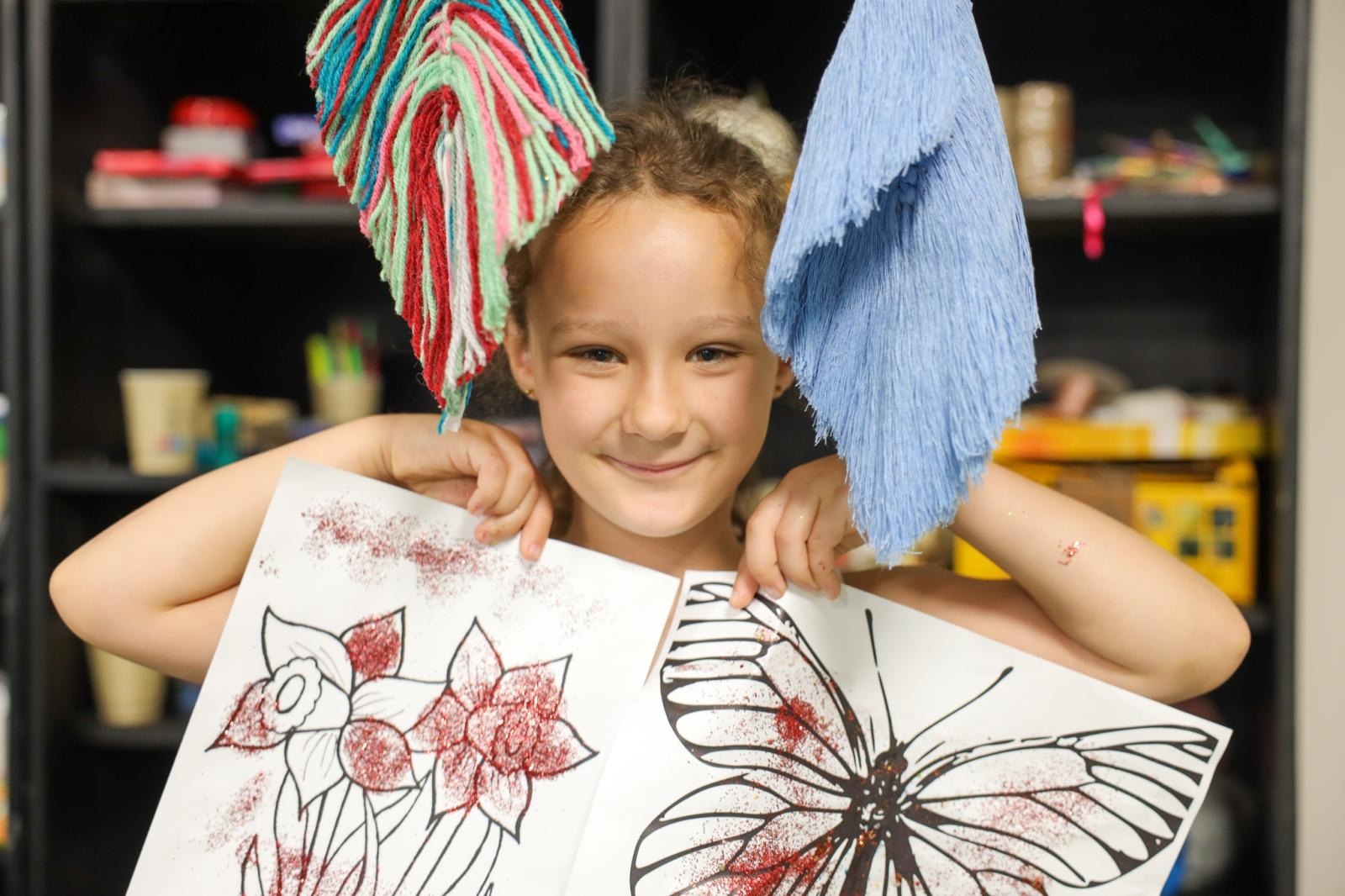 Zdjęcie w galerii na portalu naszraciborz.pl: Dzieło i rękodzieło w DK Strzecha wiadomości z regionu