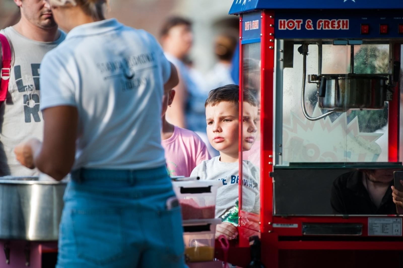 Zdjęcie w galerii na portalu naszraciborz.pl: Wielki finał Wakacji w siodle na Zamku Piastowskim. Tłumy na dziedzińcu [FOTO i WIDEO] wiadomości z regionu