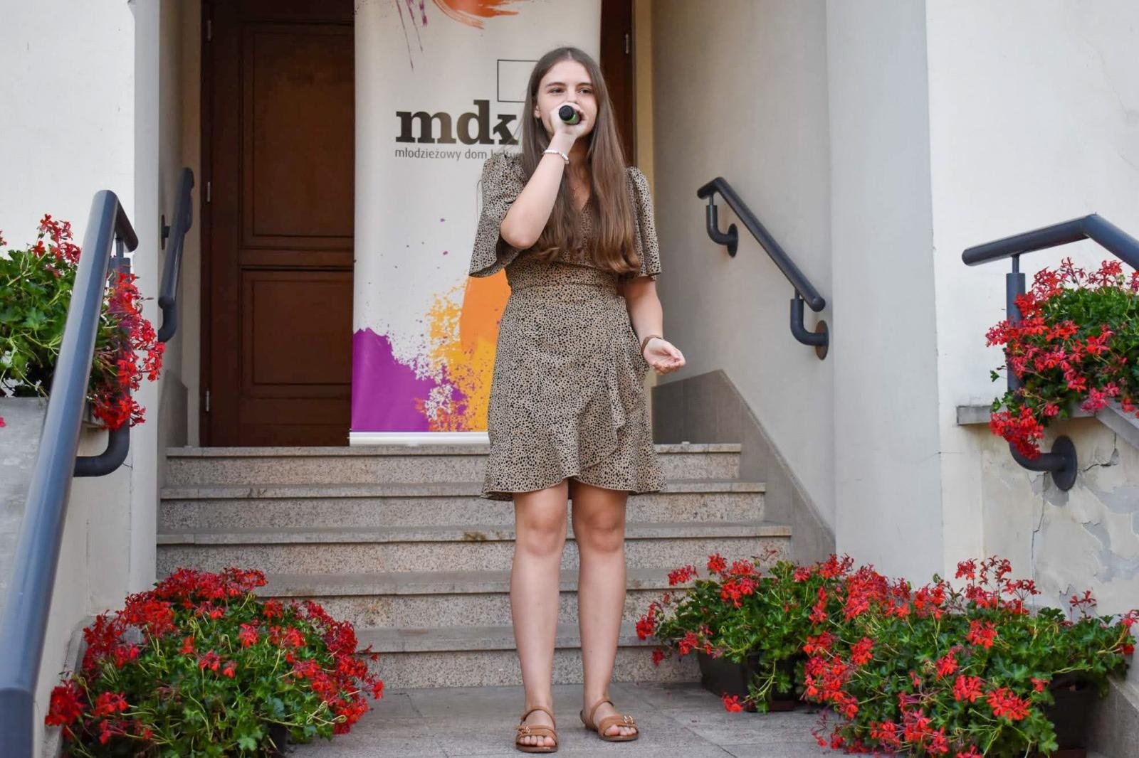 Zdjęcie w galerii na portalu naszraciborz.pl: Wokaliści MDK-u oczarowali publiczność na 3. Koncercie Letnim! wiadomości z regionu