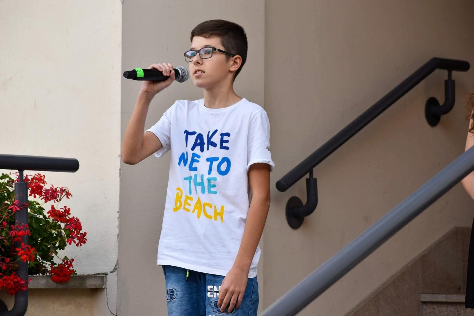 Zdjęcie w galerii na portalu naszraciborz.pl: Wokaliści MDK-u oczarowali publiczność na 3. Koncercie Letnim! wiadomości z regionu