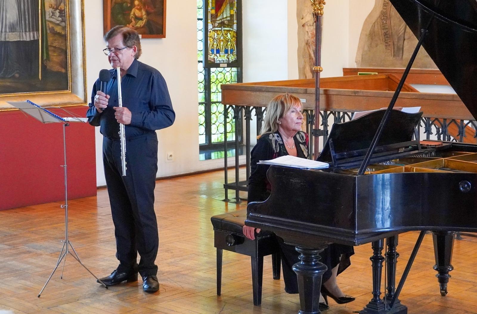 Zdjęcie w galerii na portalu naszraciborz.pl: Muzyka salonów Warszawy, Paryża, Londynu XIX w. Muzyczna uczta w Muzeum wiadomości z regionu