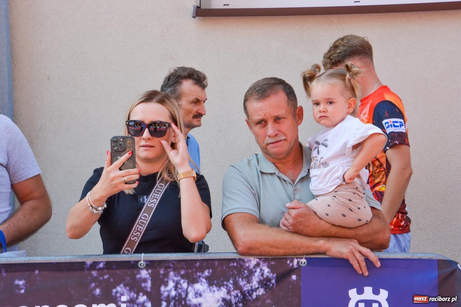 Zdjęcie w galerii na portalu naszraciborz.pl: Toughest Firefighter Racibórz 2024: Siła, wytrzymałość i duch strażackiej rywalizacji na placu Dominikańskim [FOTO i WIDEO] wiadomości z regionu