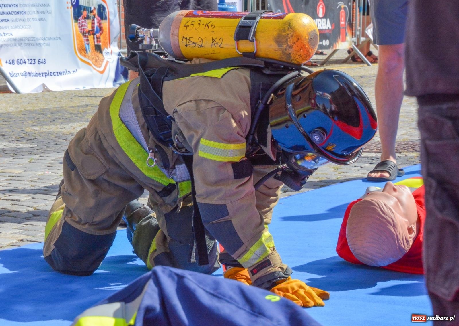 Zdjęcie w galerii na portalu naszraciborz.pl: Toughest Firefighter Racibórz 2024: Siła, wytrzymałość i duch strażackiej rywalizacji na placu Dominikańskim [FOTO i WIDEO] wiadomości z regionu