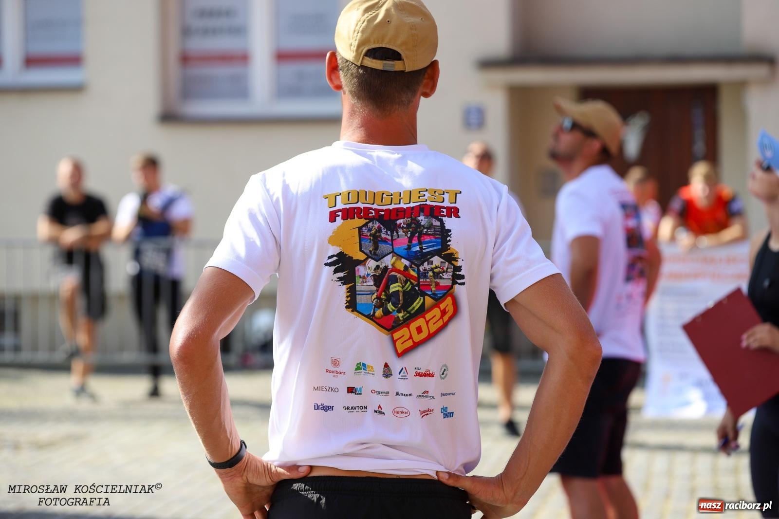 Zdjęcie w galerii na portalu naszraciborz.pl: Toughest Firefighter Racibórz 2024: Siła, wytrzymałość i duch strażackiej rywalizacji na placu Dominikańskim [FOTO i WIDEO] wiadomości z regionu
