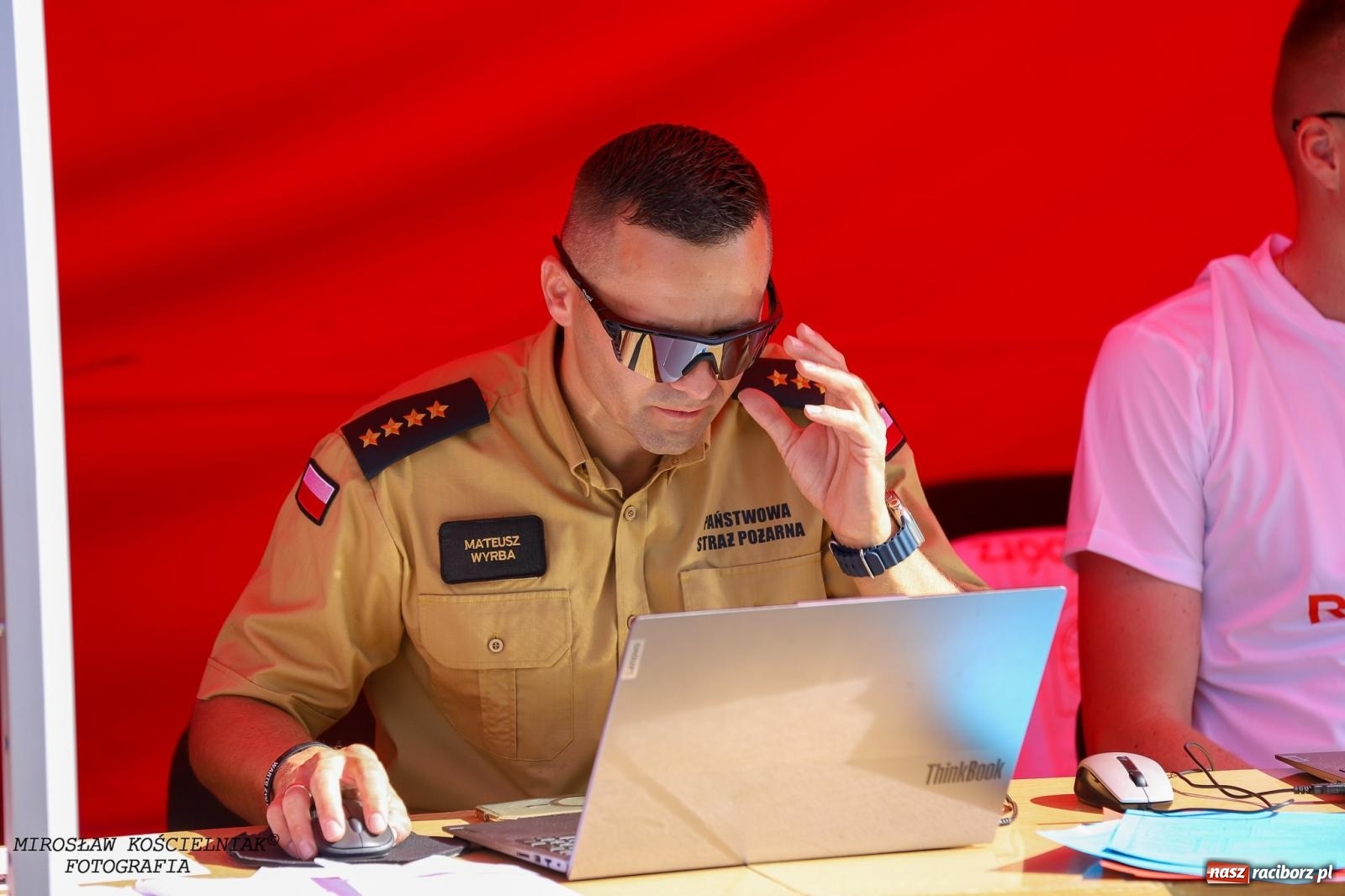 Zdjęcie w galerii na portalu naszraciborz.pl: Toughest Firefighter Racibórz 2024: Siła, wytrzymałość i duch strażackiej rywalizacji na placu Dominikańskim [FOTO i WIDEO] wiadomości z regionu