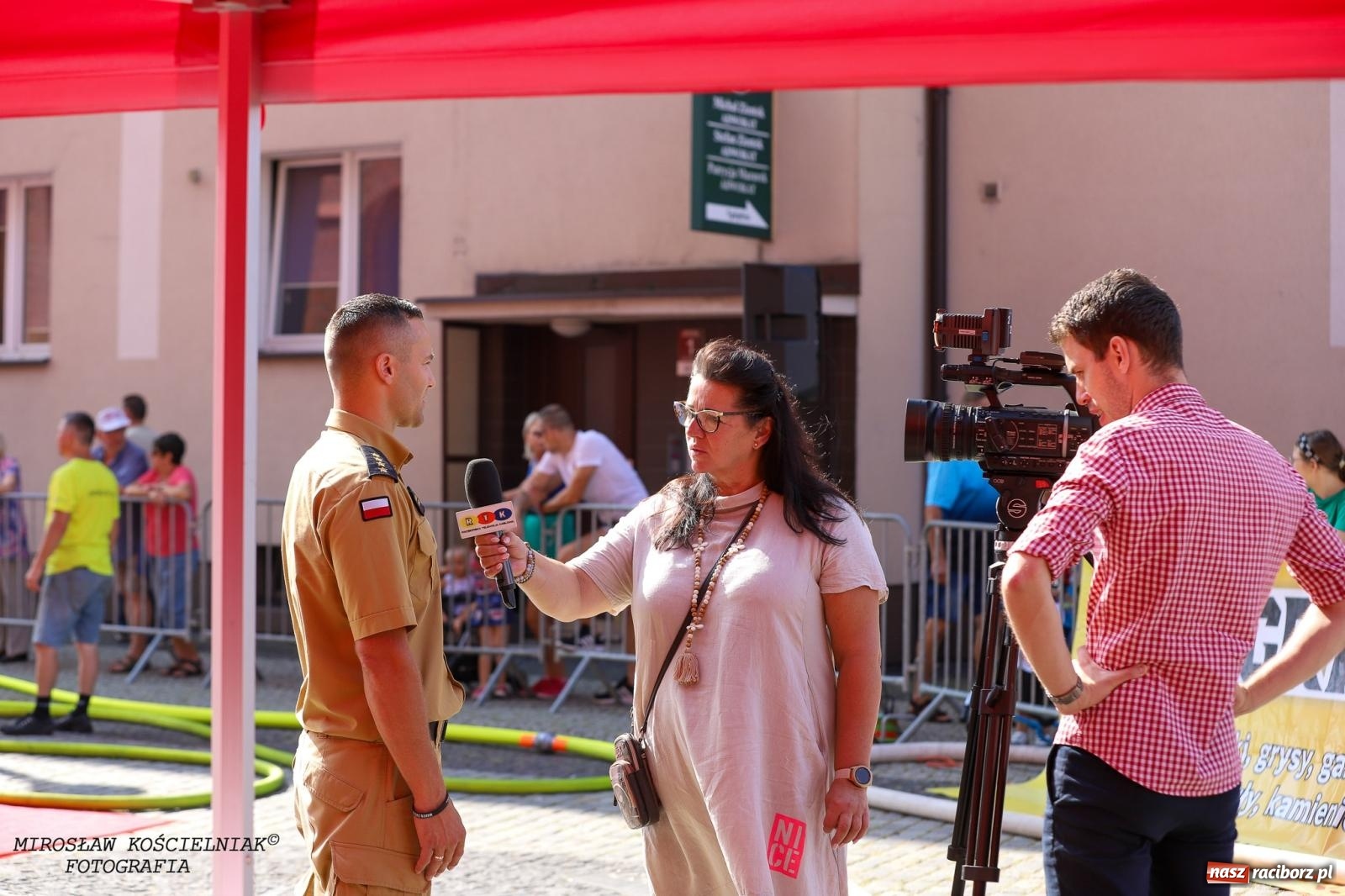 Zdjęcie w galerii na portalu naszraciborz.pl: Toughest Firefighter Racibórz 2024: Siła, wytrzymałość i duch strażackiej rywalizacji na placu Dominikańskim [FOTO i WIDEO] wiadomości z regionu