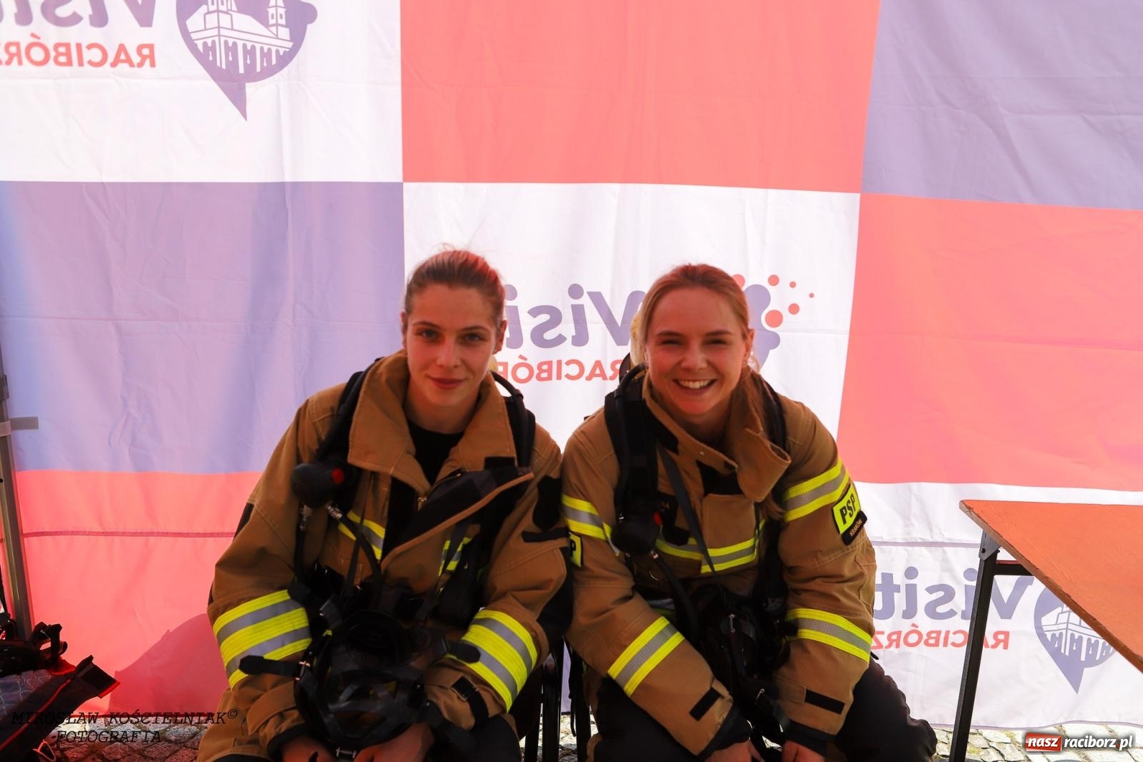 Zdjęcie w galerii na portalu naszraciborz.pl: Toughest Firefighter Racibórz 2024: Siła, wytrzymałość i duch strażackiej rywalizacji na placu Dominikańskim [FOTO i WIDEO] wiadomości z regionu