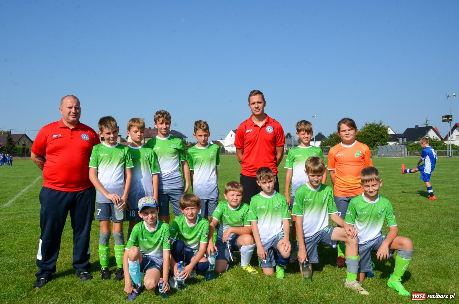Zdjęcie w galerii na portalu naszraciborz.pl: XI Turniej im. Zbigniewa Oszka: święto futbolu i wspomnień na boisku LKS Studzienna wiadomości z regionu
