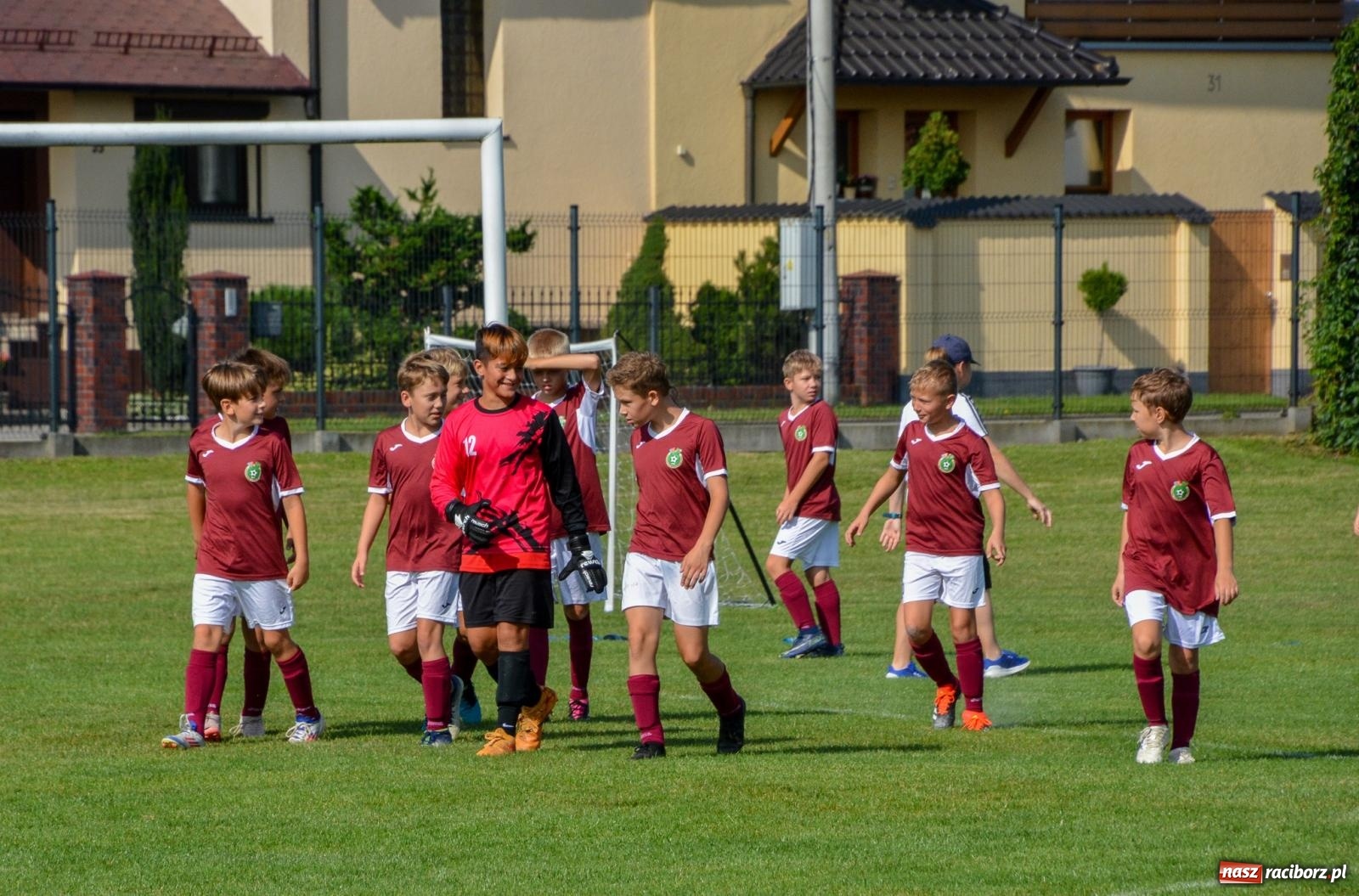 Zdjęcie w galerii na portalu naszraciborz.pl: XI Turniej im. Zbigniewa Oszka: święto futbolu i wspomnień na boisku LKS Studzienna wiadomości z regionu