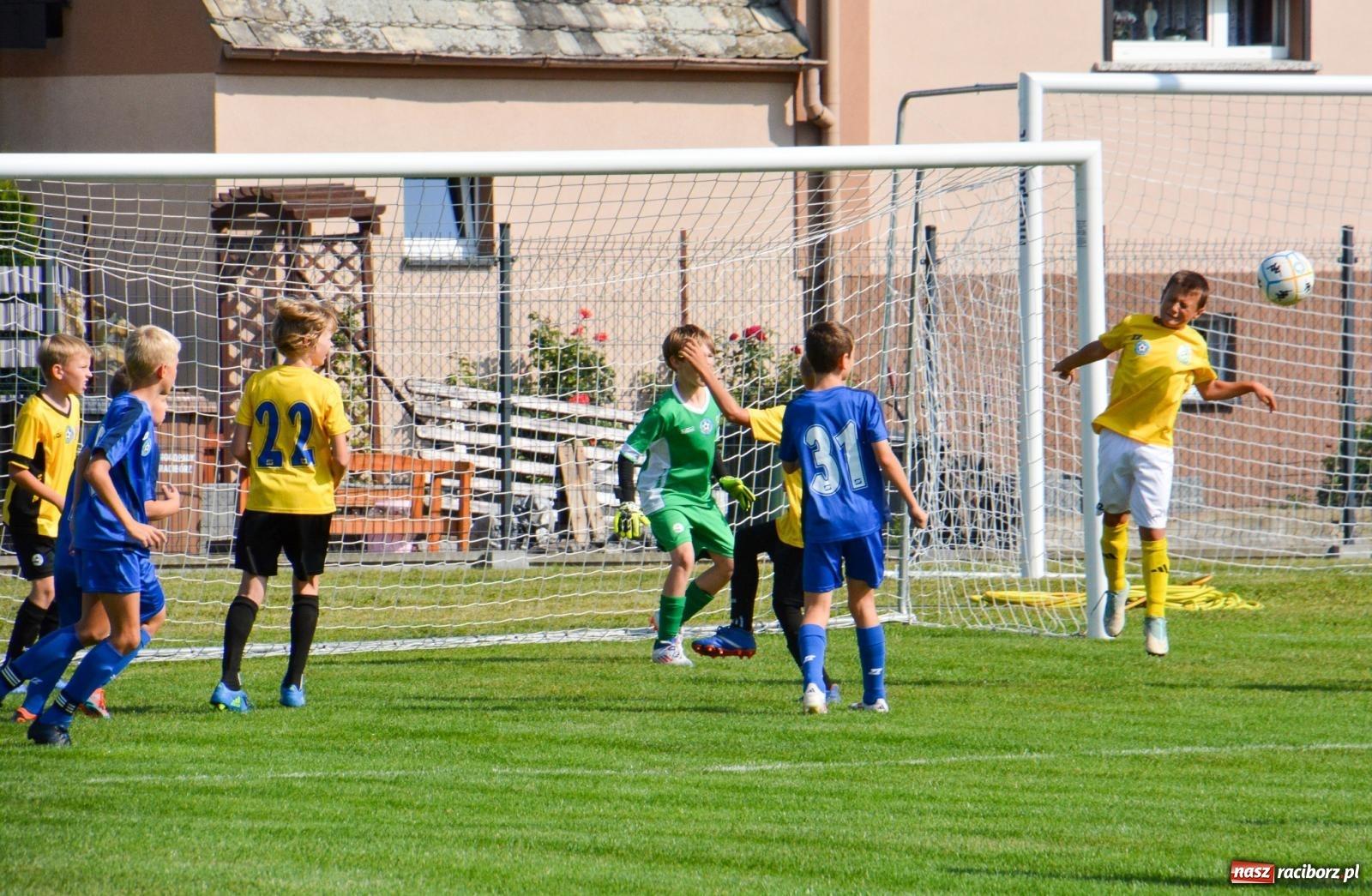 Zdjęcie w galerii na portalu naszraciborz.pl: XI Turniej im. Zbigniewa Oszka: święto futbolu i wspomnień na boisku LKS Studzienna wiadomości z regionu